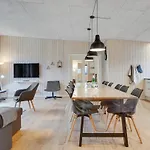 度假居 5 Bedroom In