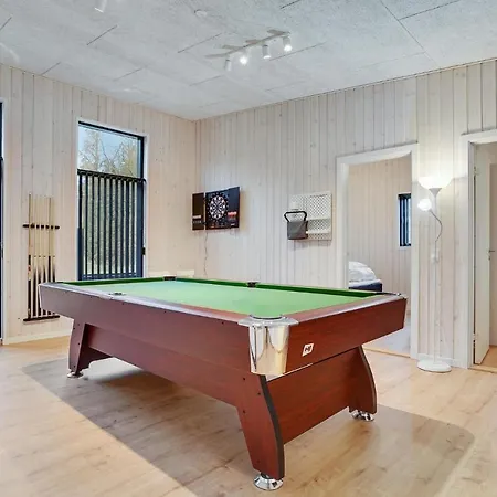 5 Bedroom In * Glesborg