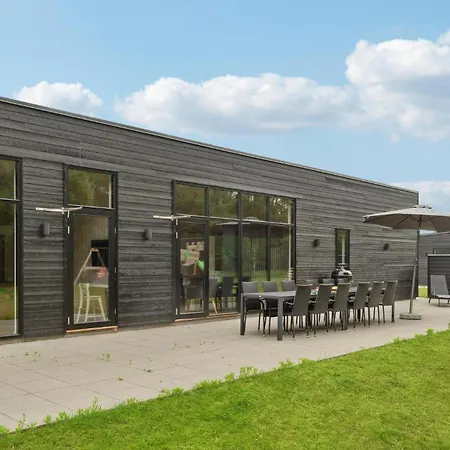 5 Bedroom In Ferienhaus Glesborg